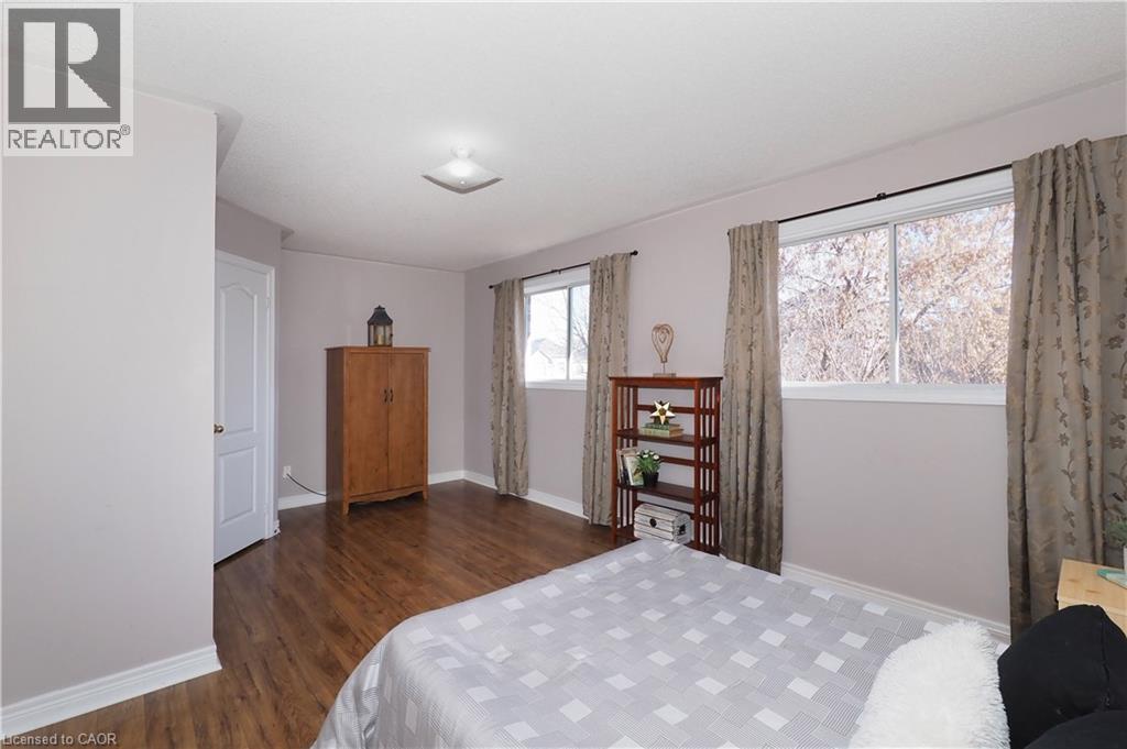 127 Essex Point Drive, Cambridge, Ontario  N1T 1W6 - Photo 22 - 40788462