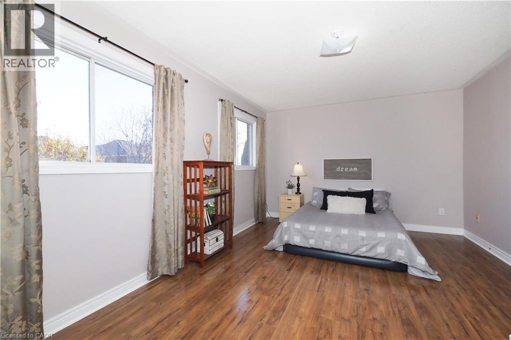 127 Essex Point Drive, Cambridge, Ontario  N1T 1W6 - Photo 23 - 40788462