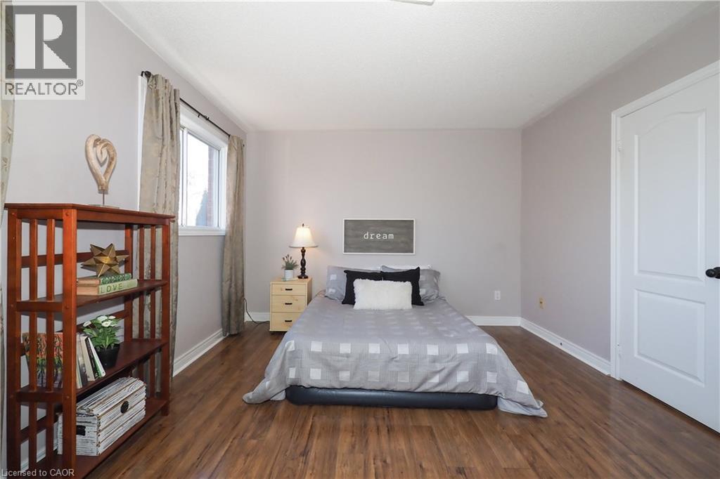 127 Essex Point Drive, Cambridge, Ontario  N1T 1W6 - Photo 24 - 40788462