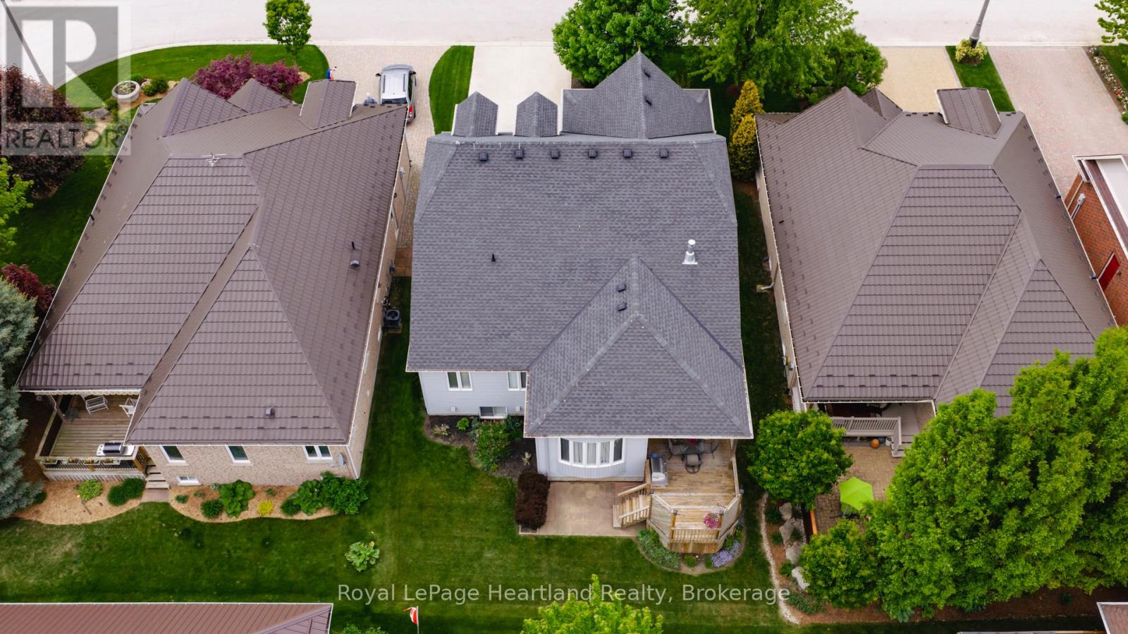 23 Stornoway Crescent, Huron East, Ontario N0K 1W0 - Photo 45 - X12531740