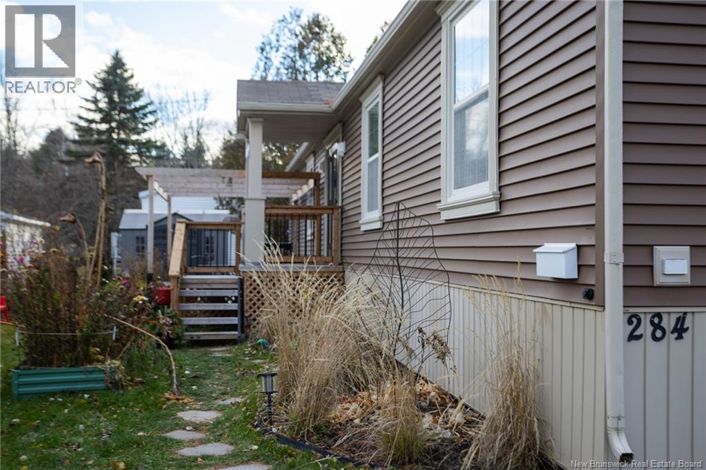 284 Magnolia Lane, Fredericton, New Brunswick  E3C 2M6 - Photo 4 - NB130350