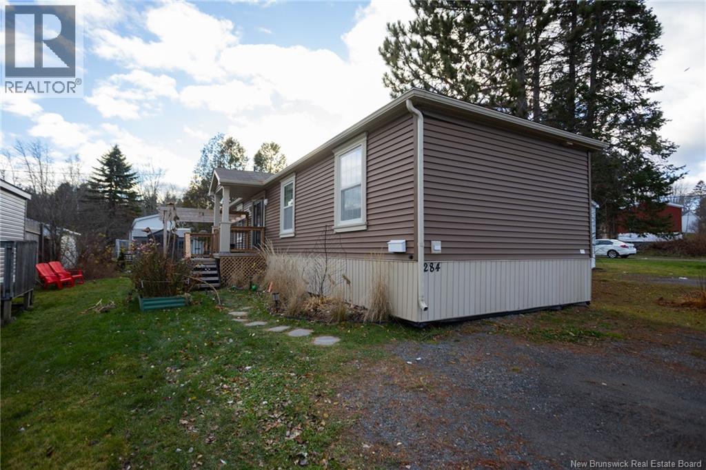 284 Magnolia Lane, Fredericton, New Brunswick  E3C 2M6 - Photo 6 - NB130350