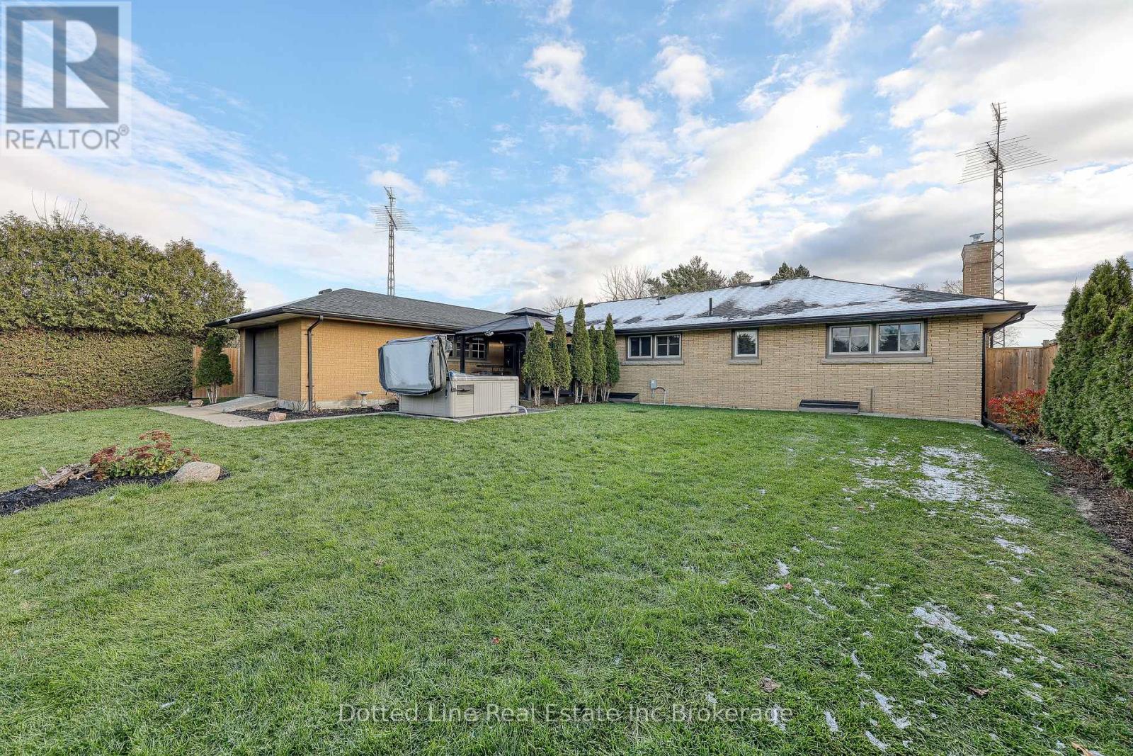 34 Albert Street, Norfolk, Ontario  N0E 1G0 - Photo 8 - X12561328