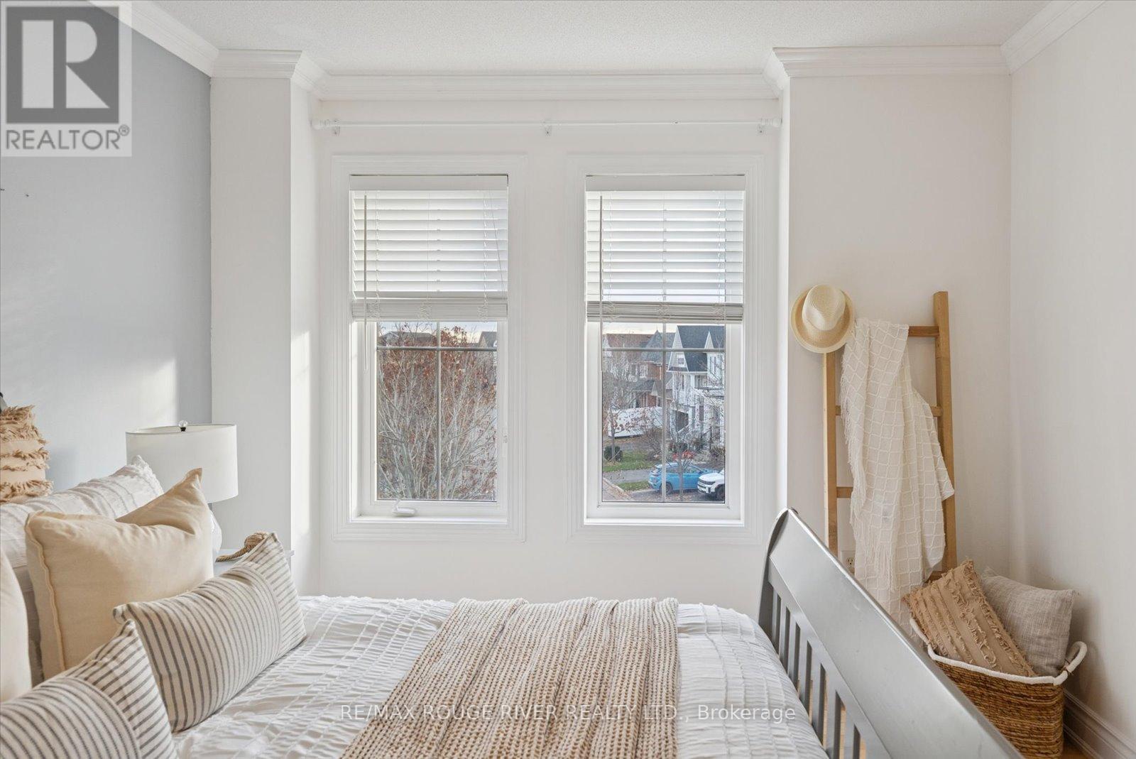 15 Eastgate Circle, Whitby, Ontario  L1M 2N3 - Photo 29 - E12561418