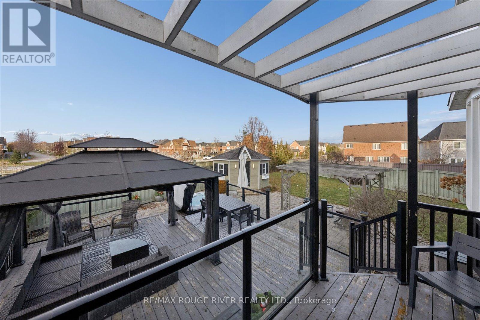 15 Eastgate Circle, Whitby, Ontario  L1M 2N3 - Photo 33 - E12561418