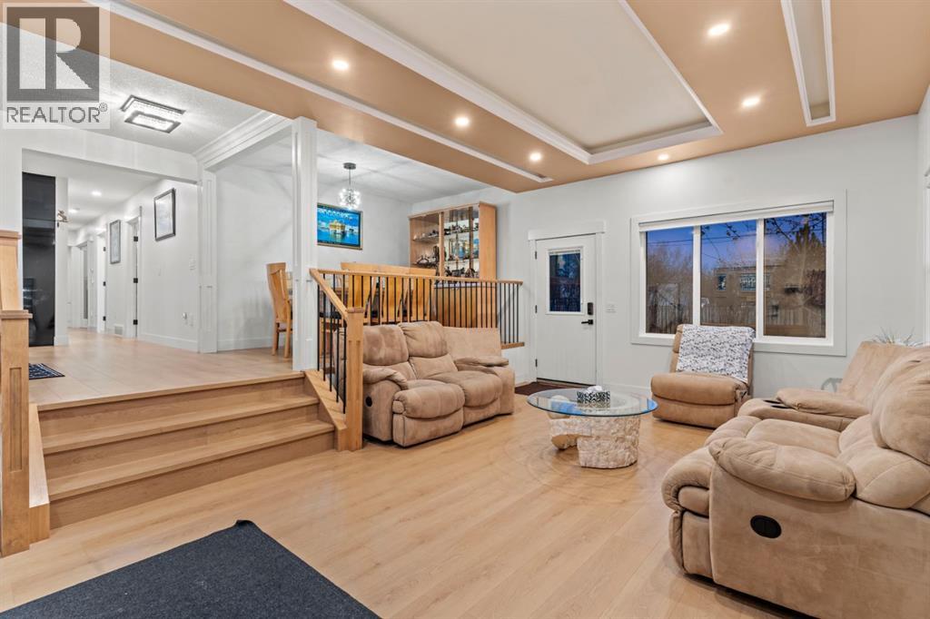 11330 86 Street Se, Calgary, Alberta  T3S 0A3 - Photo 3 - A2270314