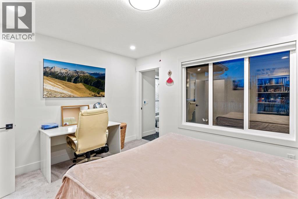 11330 86 Street Se, Calgary, Alberta  T3S 0A3 - Photo 18 - A2270314