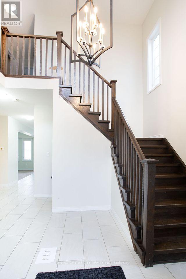 2503 Leeds Crossing, London South, Ontario  N6M 0E6 - Photo 22 - X12561340