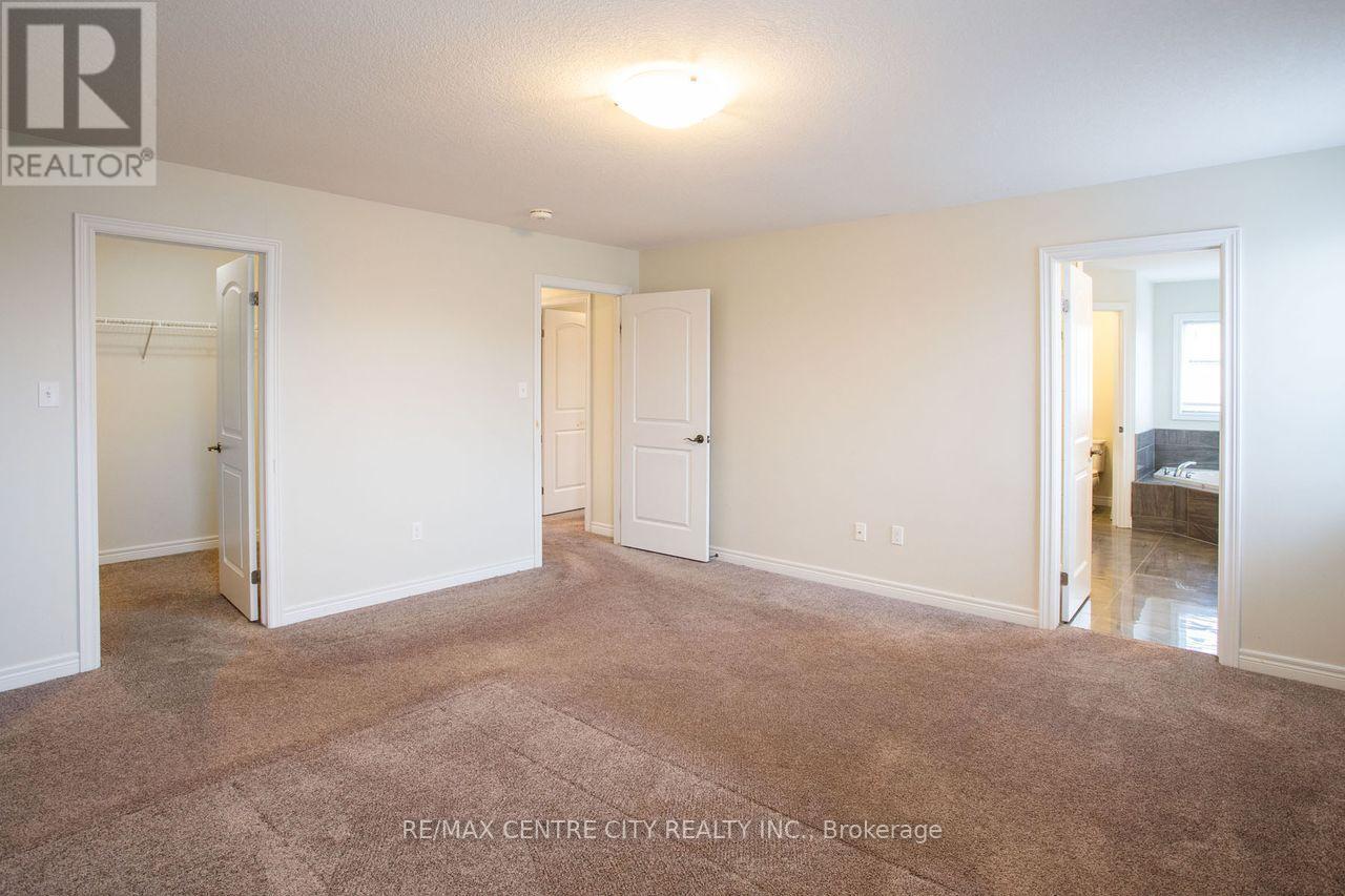 2503 Leeds Crossing, London South, Ontario  N6M 0E6 - Photo 25 - X12561340