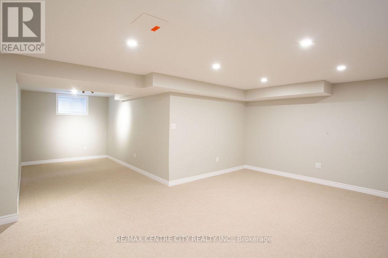 2503 Leeds Crossing, London South, Ontario  N6M 0E6 - Photo 38 - X12561340