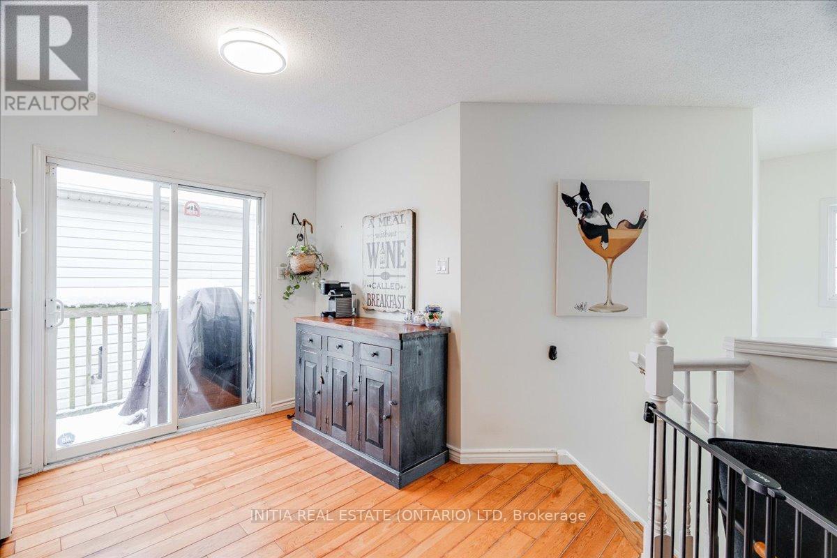 474 Exmouth Circle, London East, Ontario  N5V 5G6 - Photo 10 - X12561376