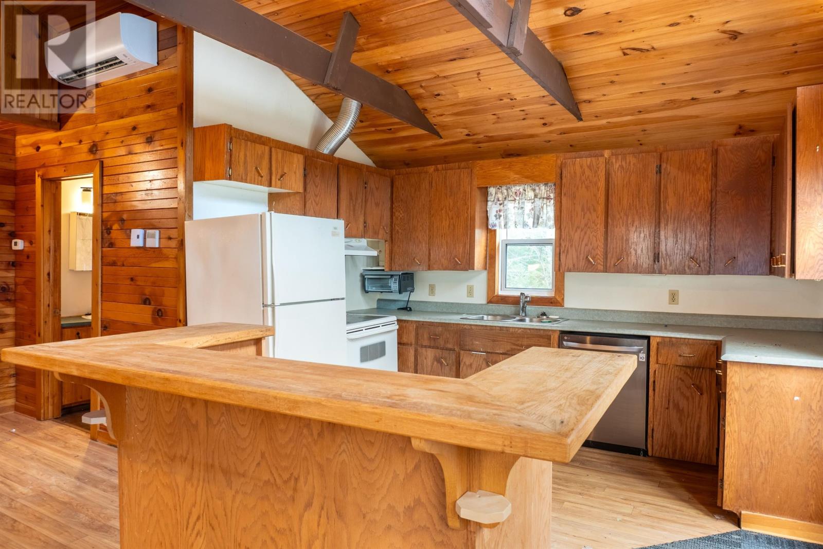 1999 Canavoy Road, St Andrew's, Prince Edward Island  C0A 1T0 - Photo 13 - 202527528