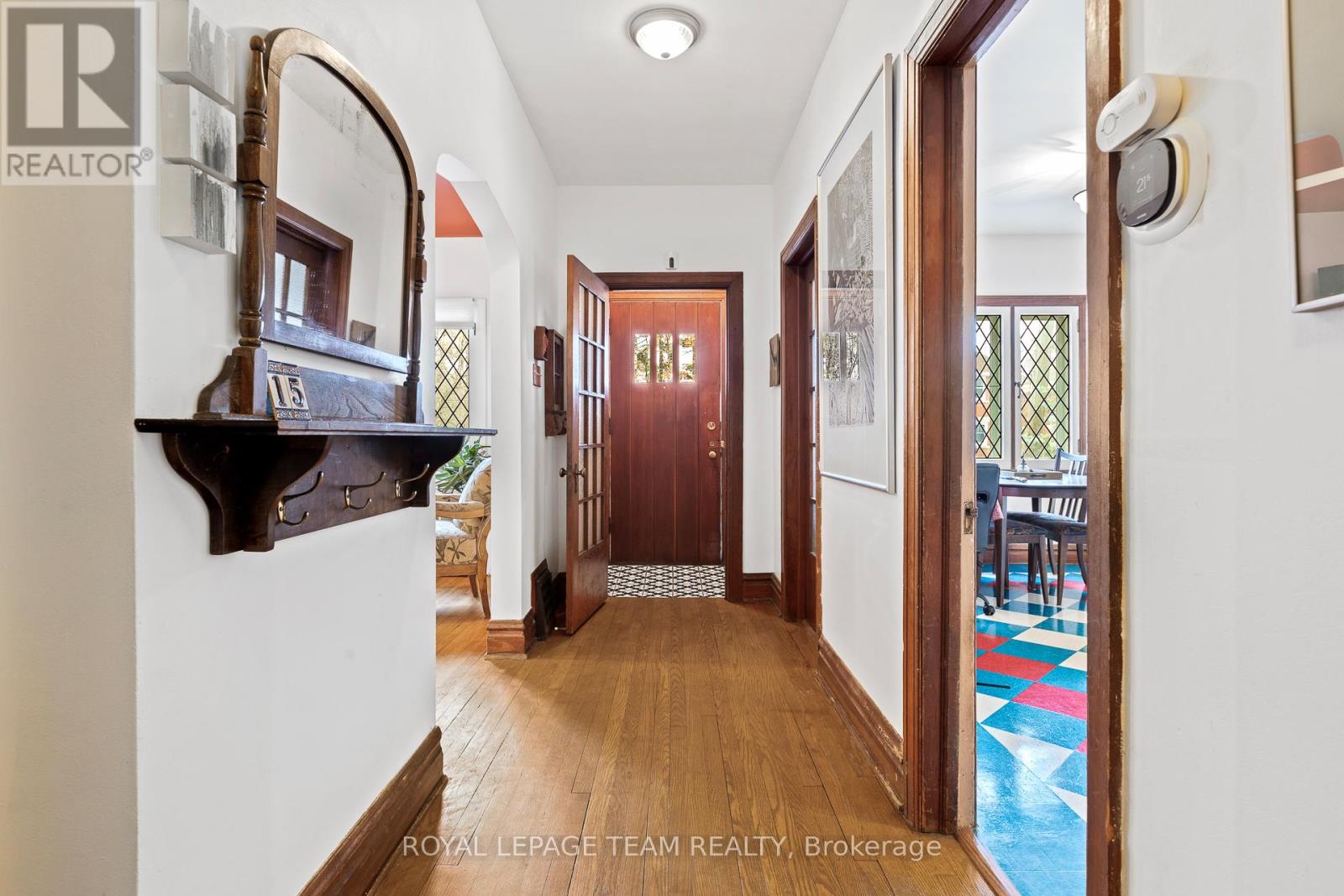 15 Helena Street, Ottawa, Ontario  K1Y 3M7 - Photo 12 - X12561342