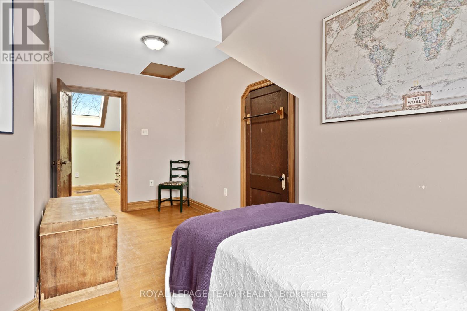 15 Helena Street, Ottawa, Ontario  K1Y 3M7 - Photo 20 - X12561342