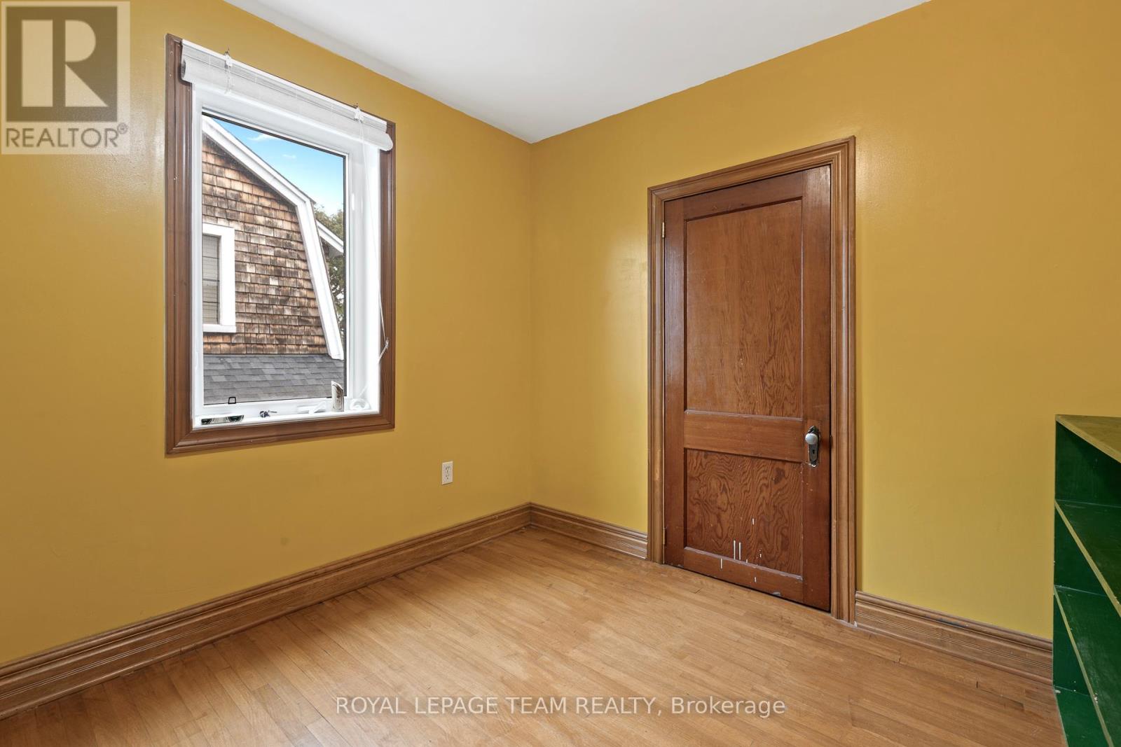 15 Helena Street, Ottawa, Ontario  K1Y 3M7 - Photo 22 - X12561342