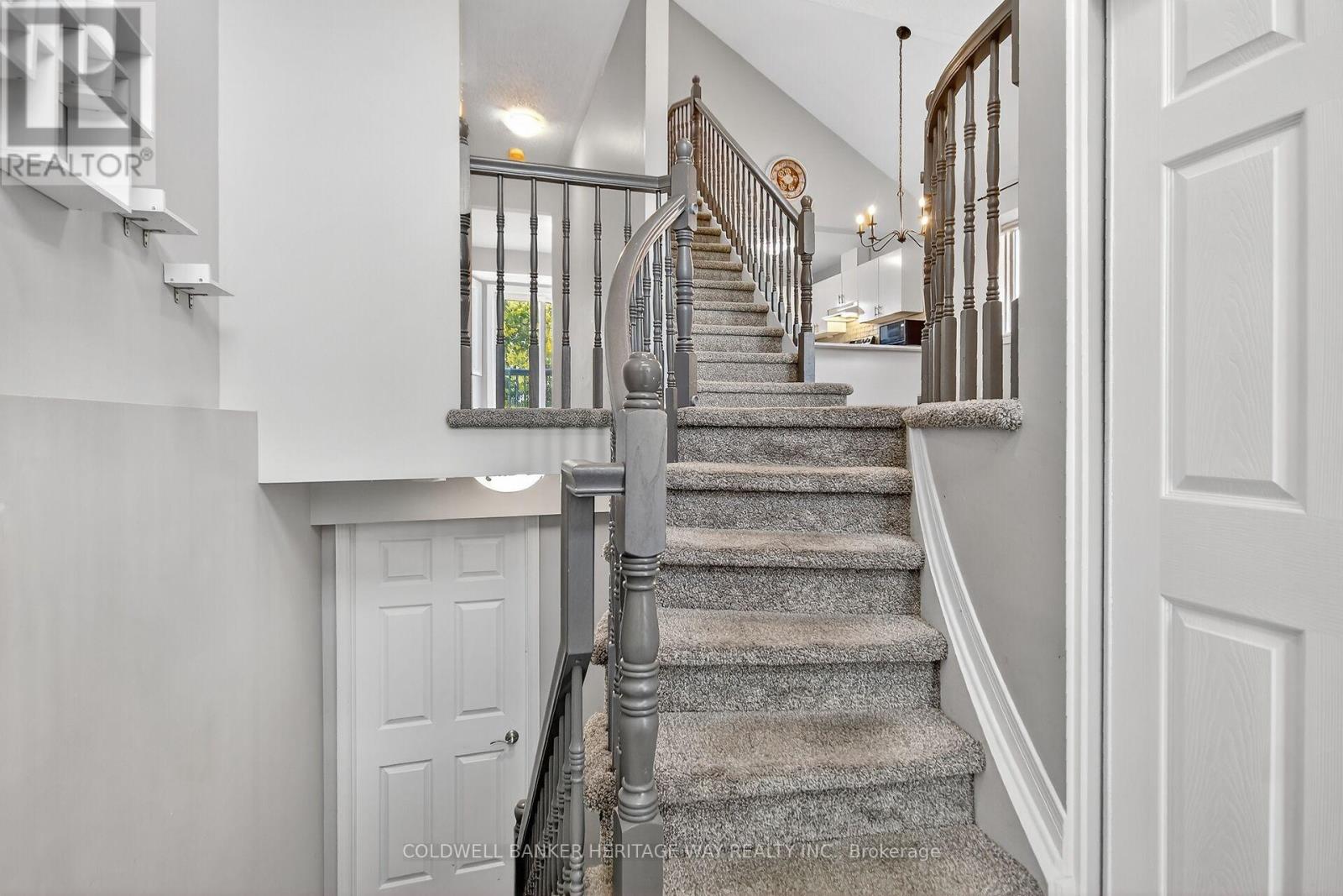 160 Patterson Crescent, Carleton Place, Ontario  K7C 4P3 - Photo 6 - X12561406