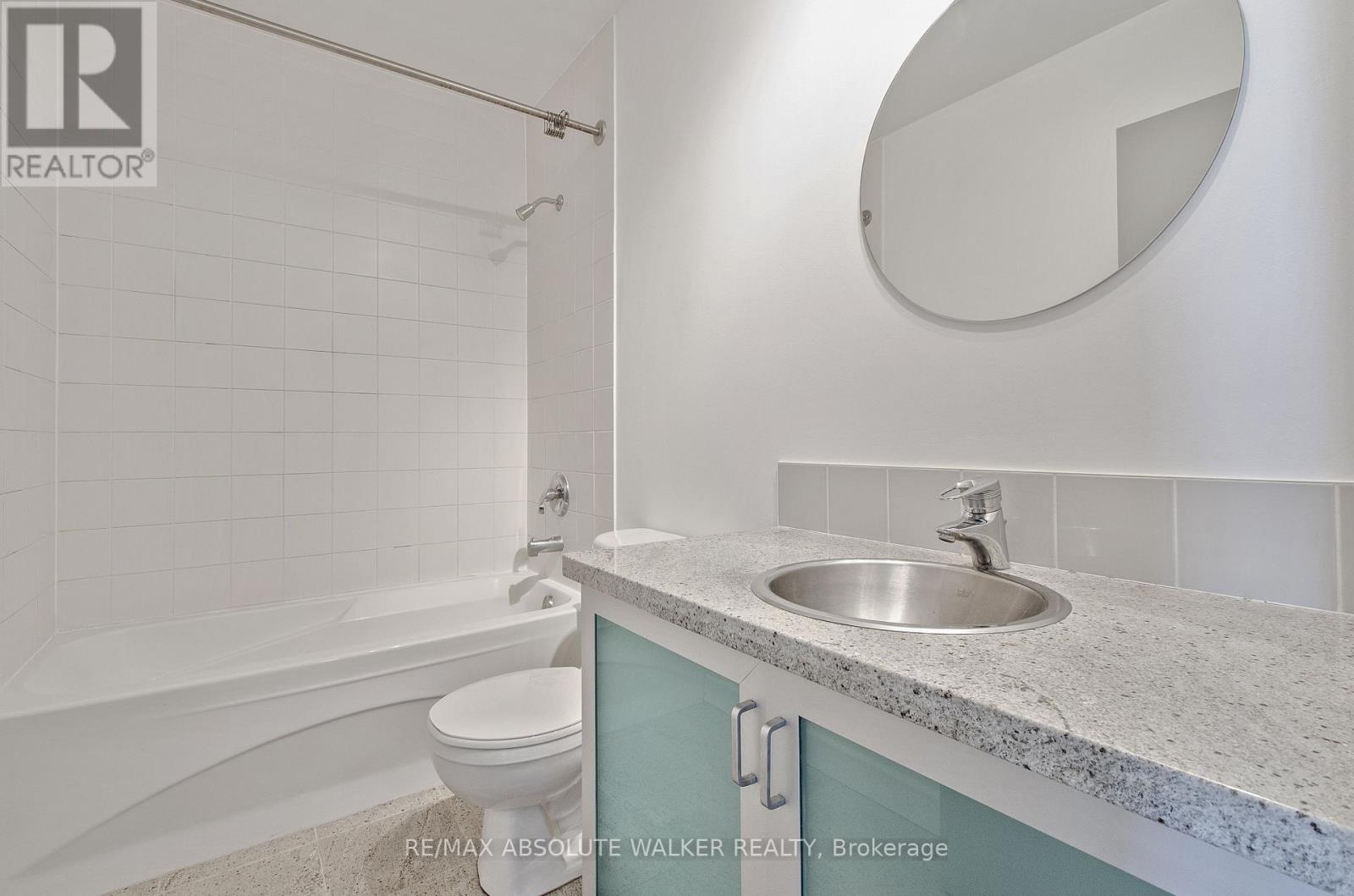 1302 - 180 York Street, Ottawa, Ontario  K1N 1J6 - Photo 23 - X12561416