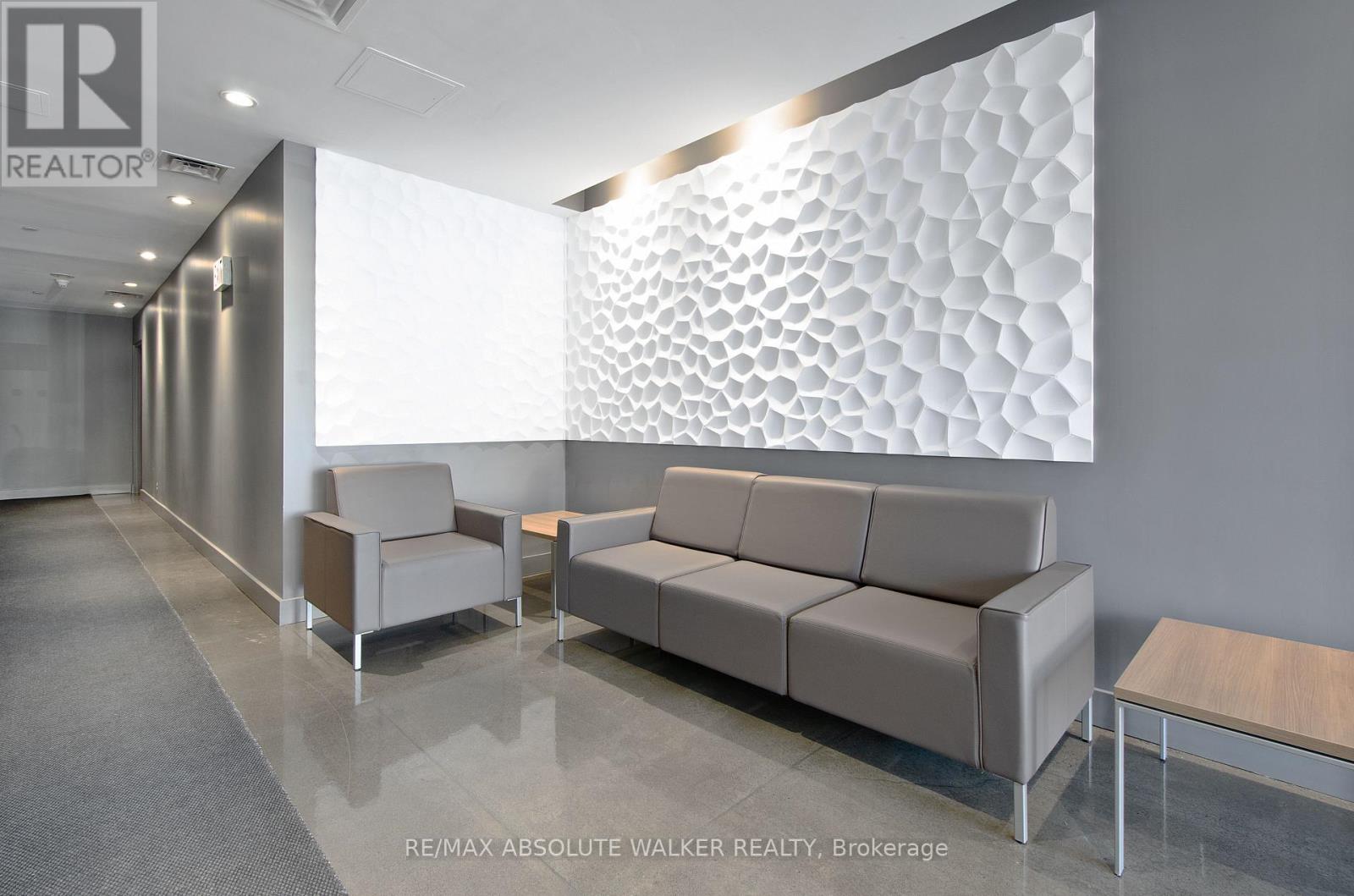 1302 - 180 York Street, Ottawa, Ontario  K1N 1J6 - Photo 6 - X12561416