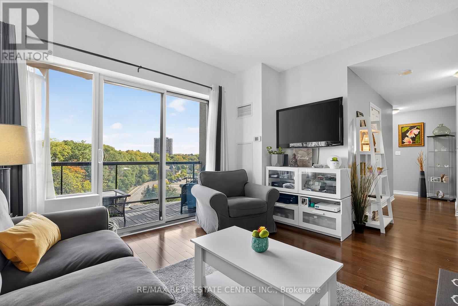 601 - 170 Water Street N, Cambridge, Ontario  N1R 3B6 - Photo 15 - X12457004