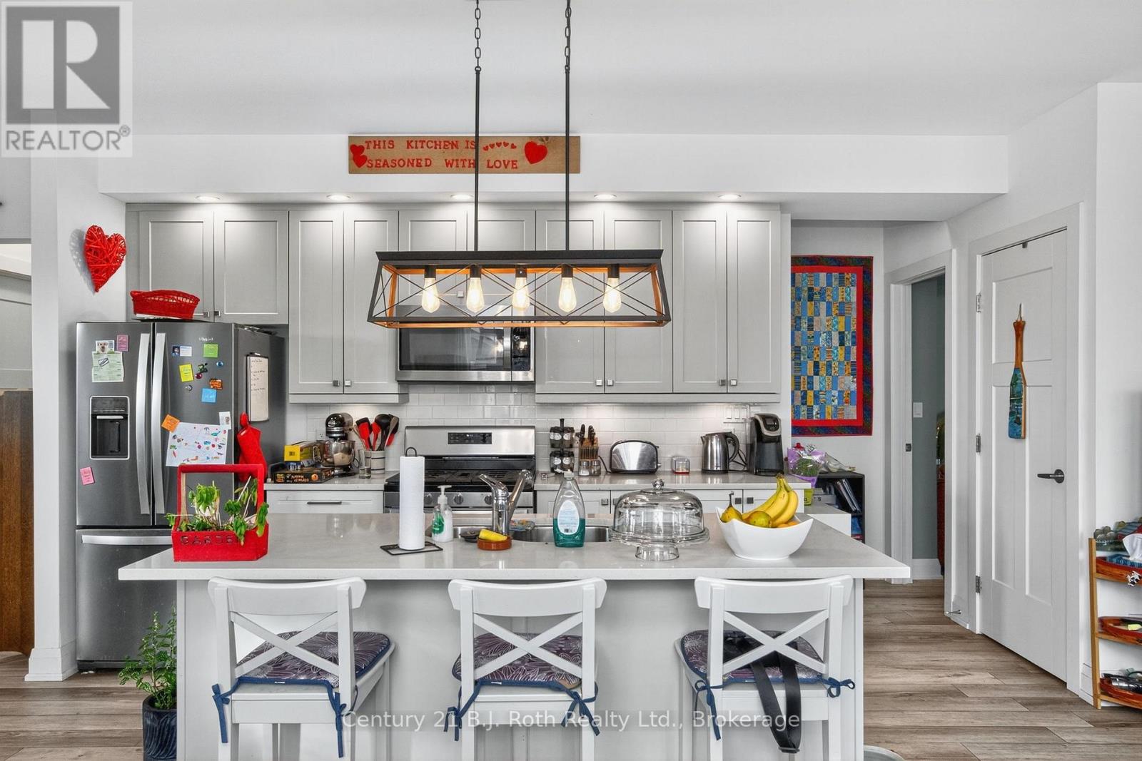 16 Samantha Lane, Midland, Ontario  L4R 0H4 - Photo 15 - S12561400