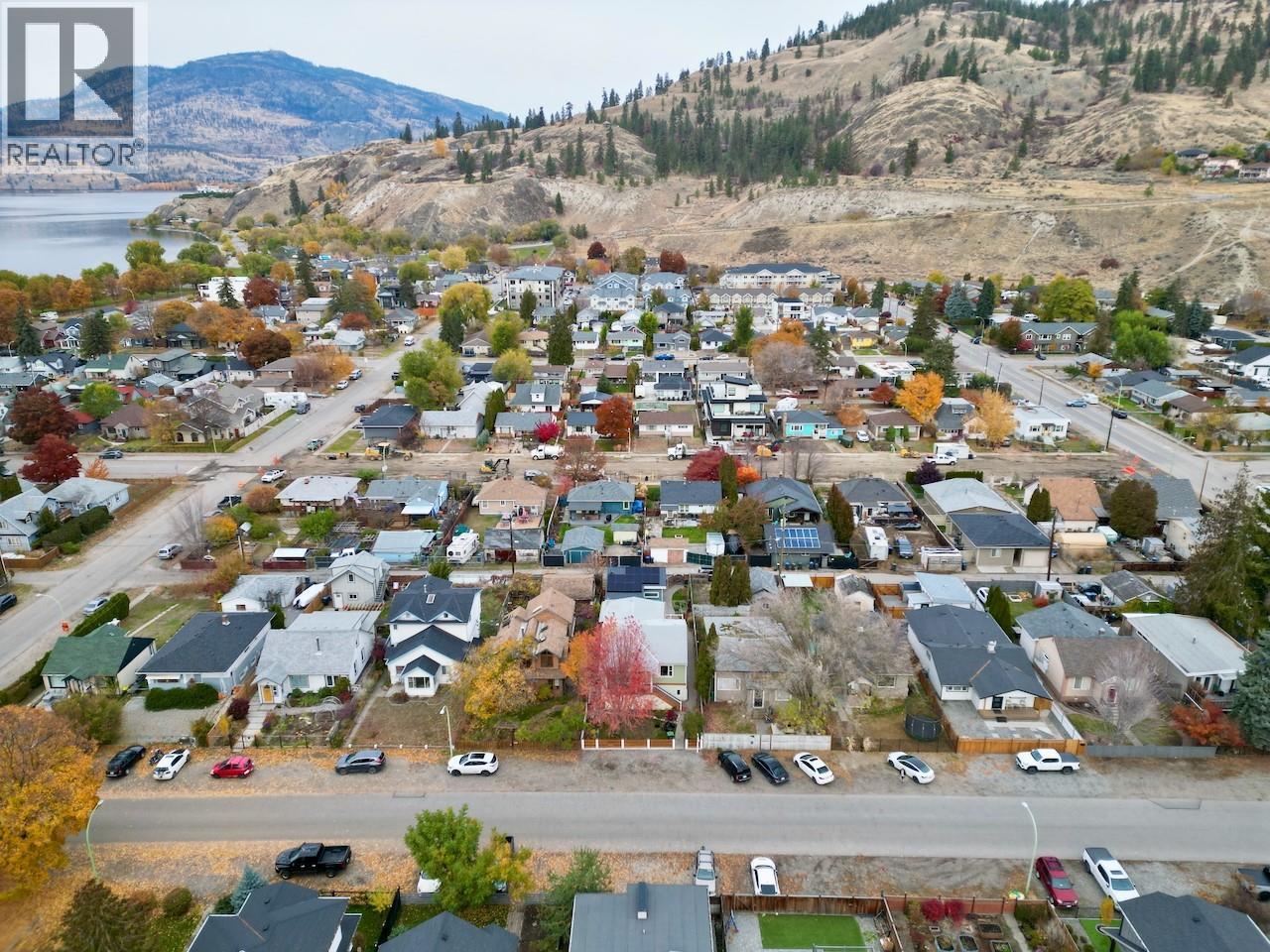 640 Roanoke Avenue, Kelowna, British Columbia  V1Y 7K8 - Photo 6 - 10369130