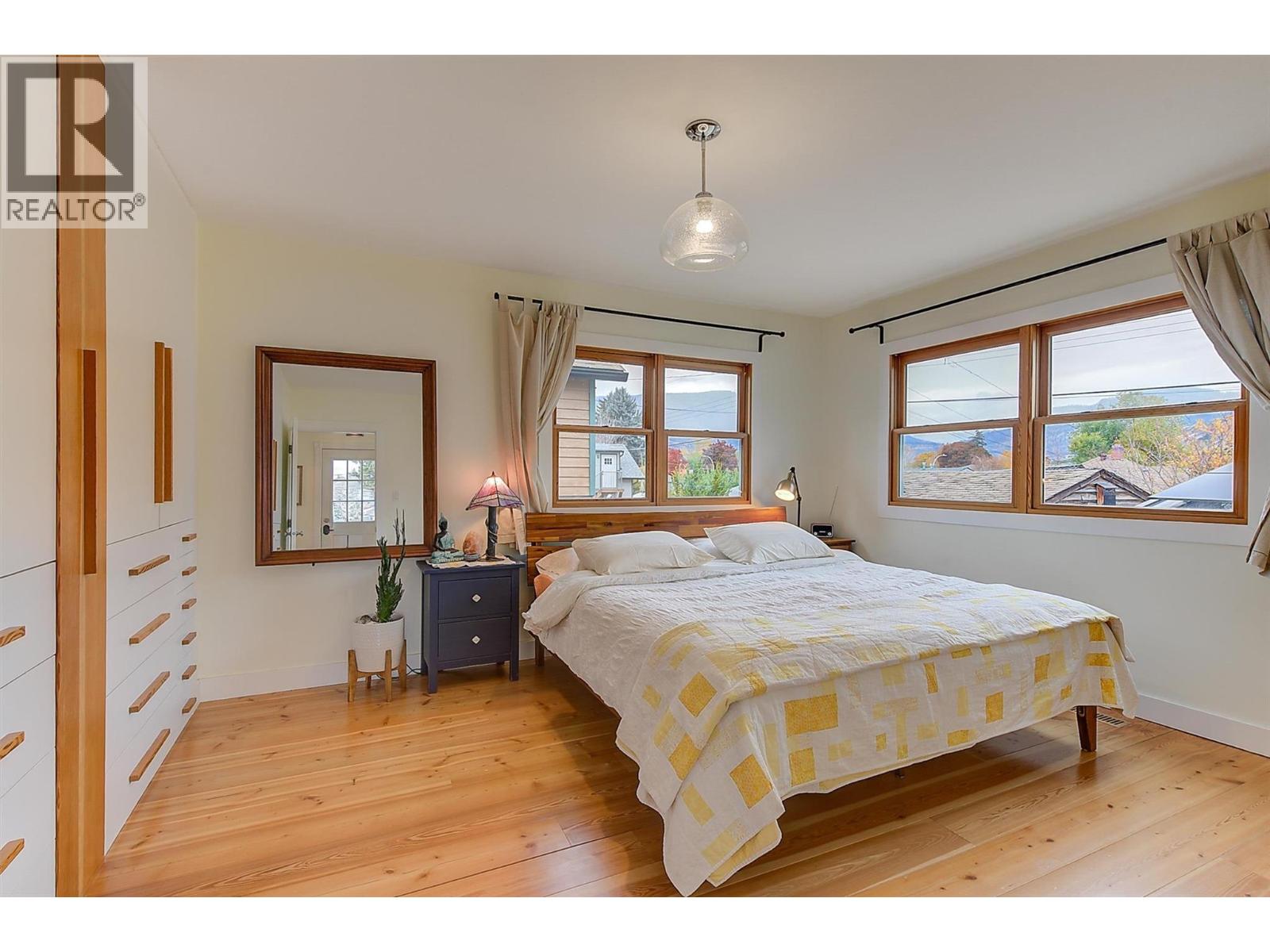 640 Roanoke Avenue, Kelowna, British Columbia  V1Y 7K8 - Photo 29 - 10369130