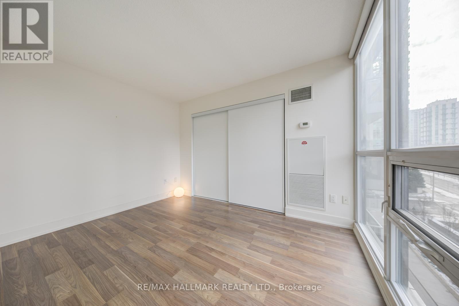 501 - 23 Sheppard Avenue E, Toronto, Ontario  M2N 0C9 - Photo 2 - C12553696