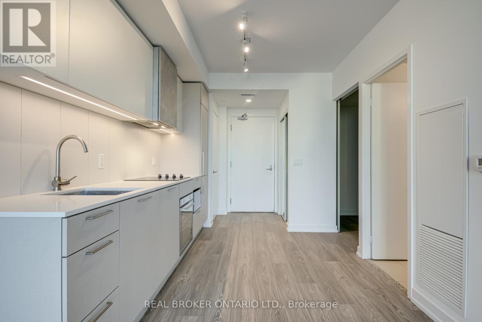 Ph21 - 19 Western Battery Road, Toronto, Ontario  M6K 3S4 - Photo 16 - C12561282