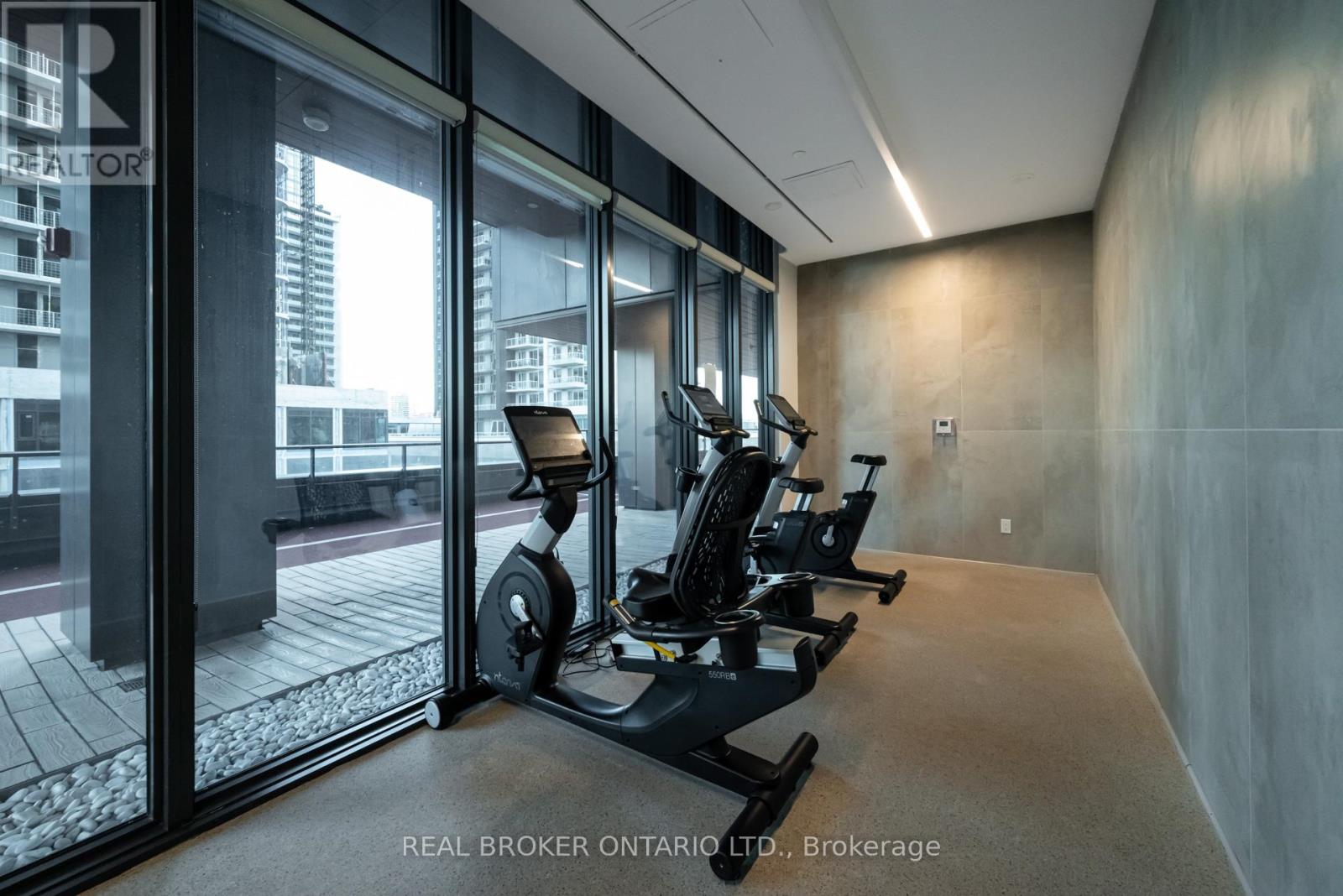 Ph21 - 19 Western Battery Road, Toronto, Ontario  M6K 3S4 - Photo 37 - C12561282