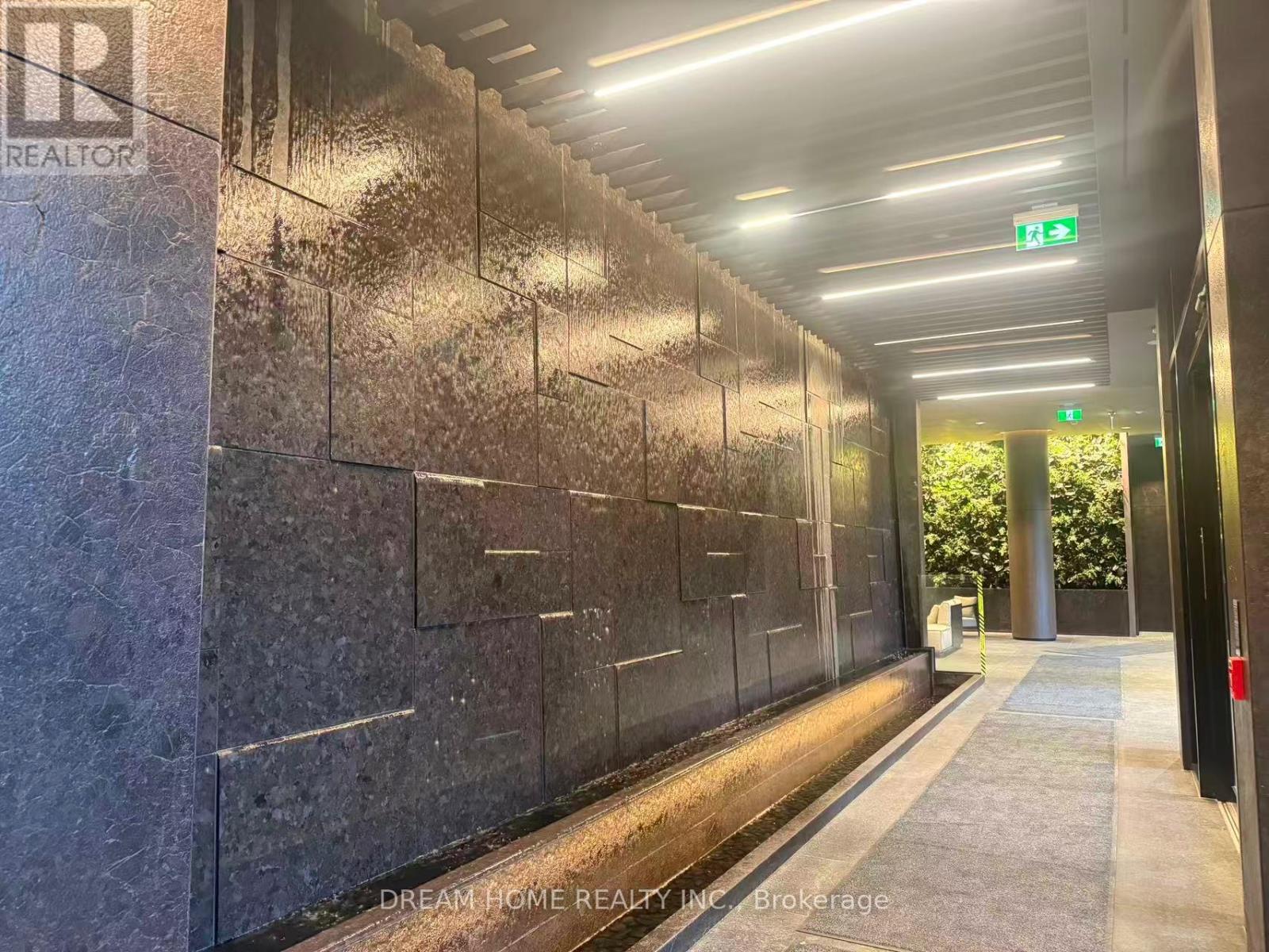 1604 - 120 Broadway Avenue, Toronto, Ontario  M4P 1V7 - Photo 3 - C12561302