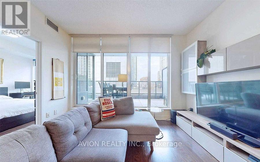 207 - 88 Sheppard Avenue E, Toronto, Ontario  M2N 0G9 - Photo 3 - C12561318