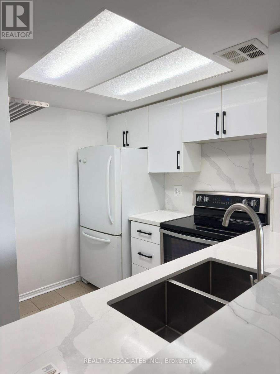 734 - 3 Greystone Walk Drive, Toronto, Ontario  M1K 5J4 - Photo 13 - E12561290