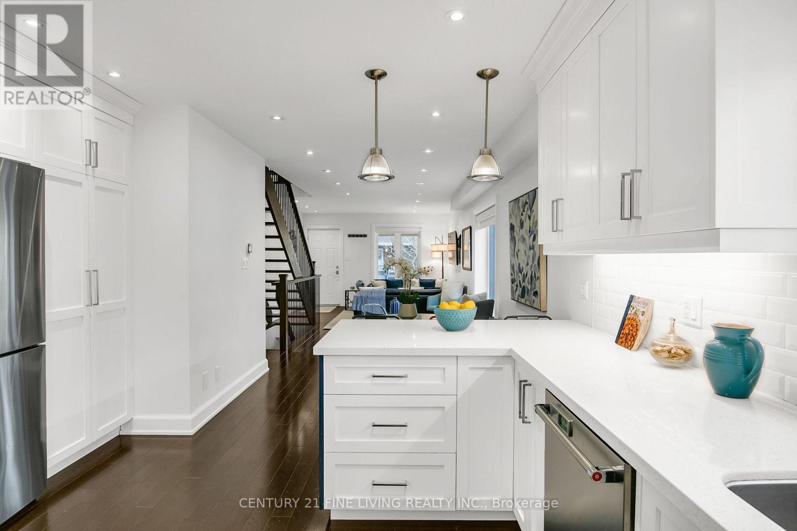 123 Coady Avenue, Toronto, Ontario  M4M 2Y9 - Photo 20 - E12561358