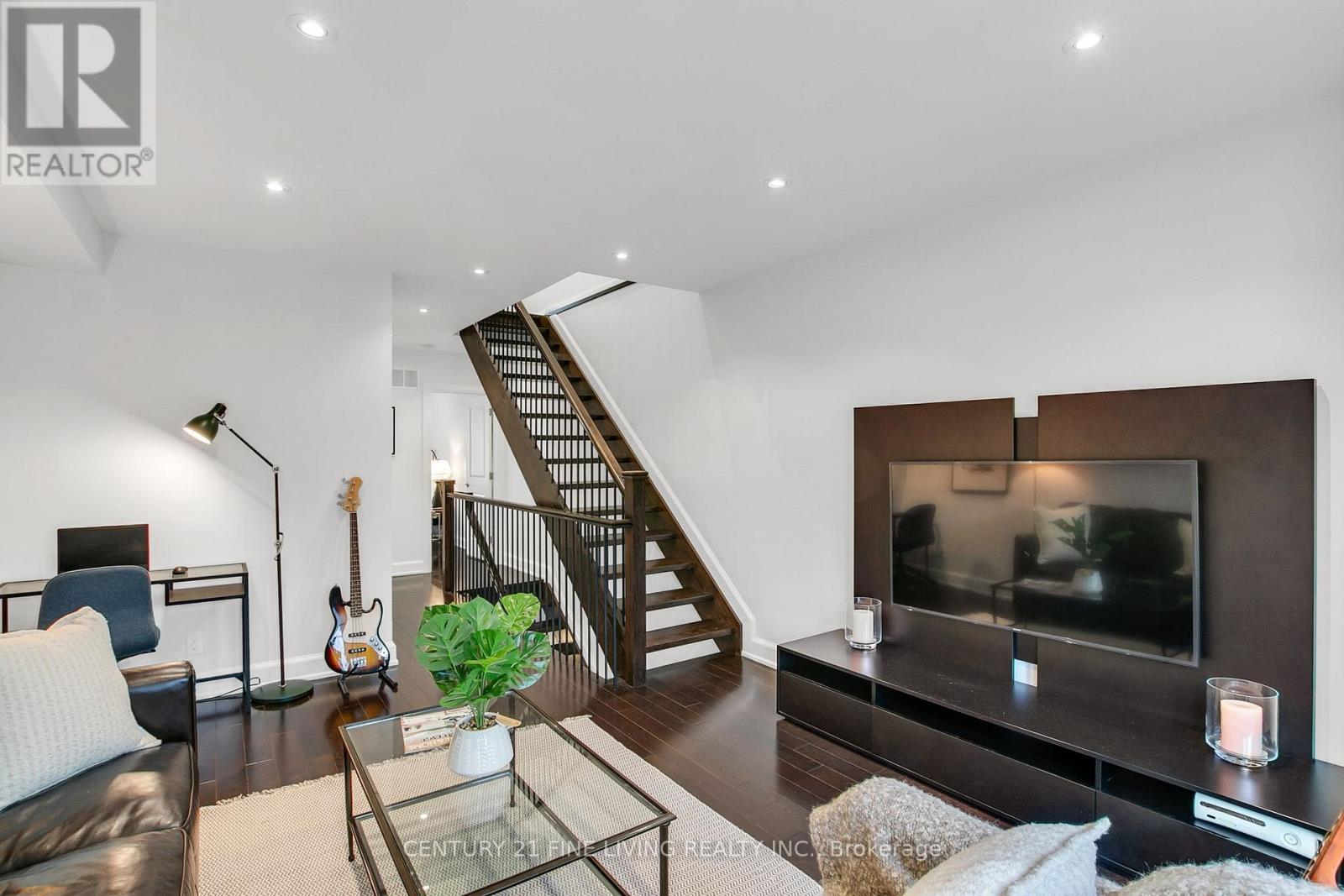 123 Coady Avenue, Toronto, Ontario  M4M 2Y9 - Photo 29 - E12561358