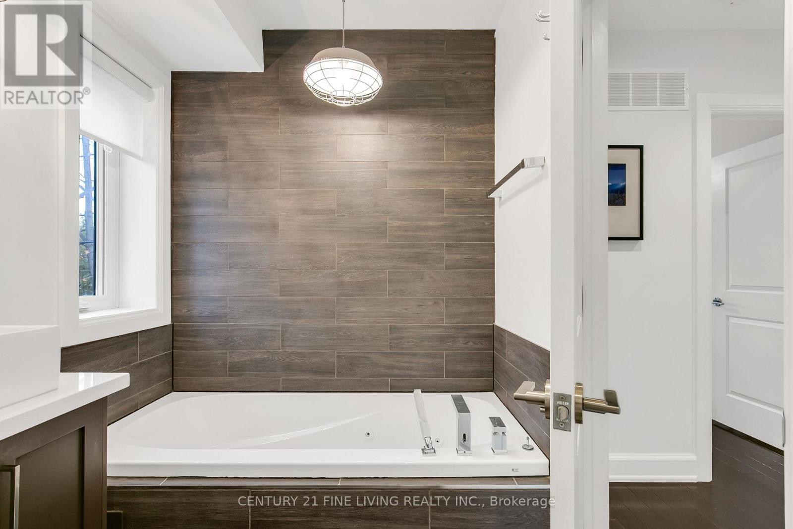 123 Coady Avenue, Toronto, Ontario  M4M 2Y9 - Photo 31 - E12561358