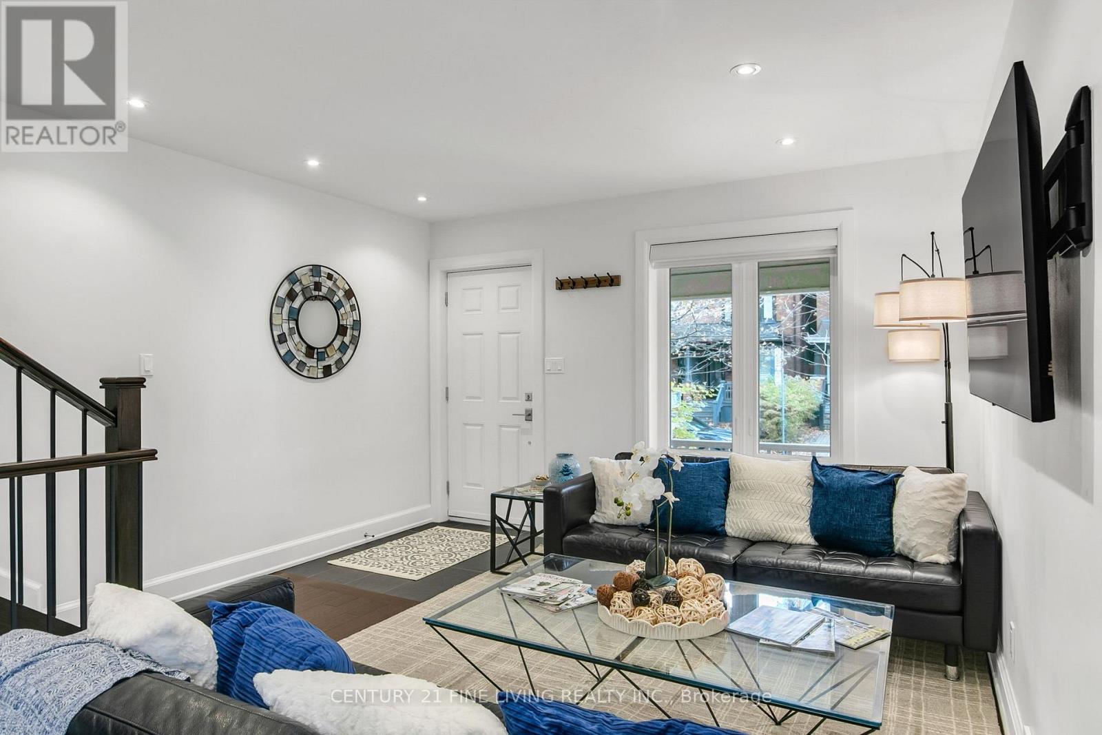 123 Coady Avenue, Toronto, Ontario  M4M 2Y9 - Photo 8 - E12561358