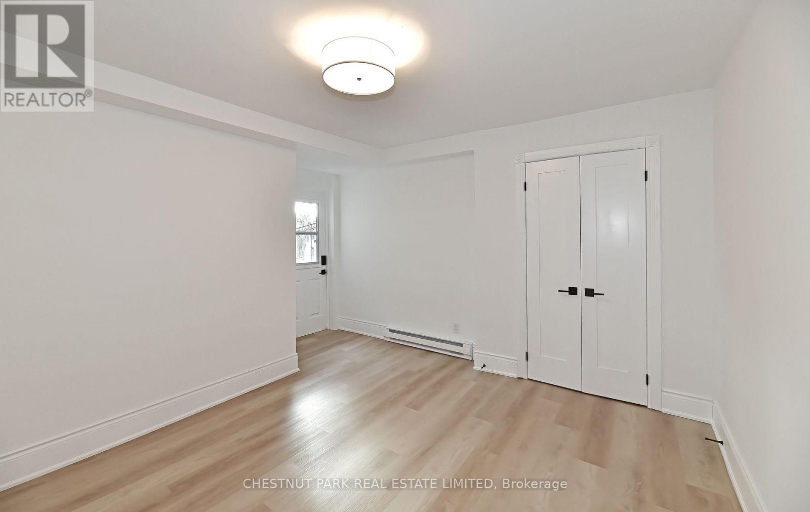 2 - 1105 Queen Street E, Toronto, Ontario  M4M 1K7 - Photo 5 - E12561392