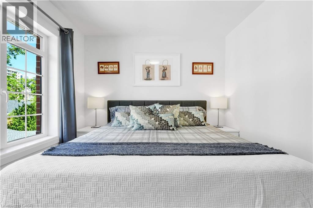 170 Benton Street, Kitchener, Ontario  N2G 3H8 - Photo 38 - 40789496