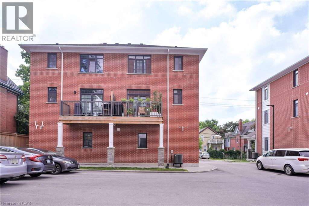 170 Benton Street, Kitchener, Ontario  N2G 3H8 - Photo 5 - 40789496