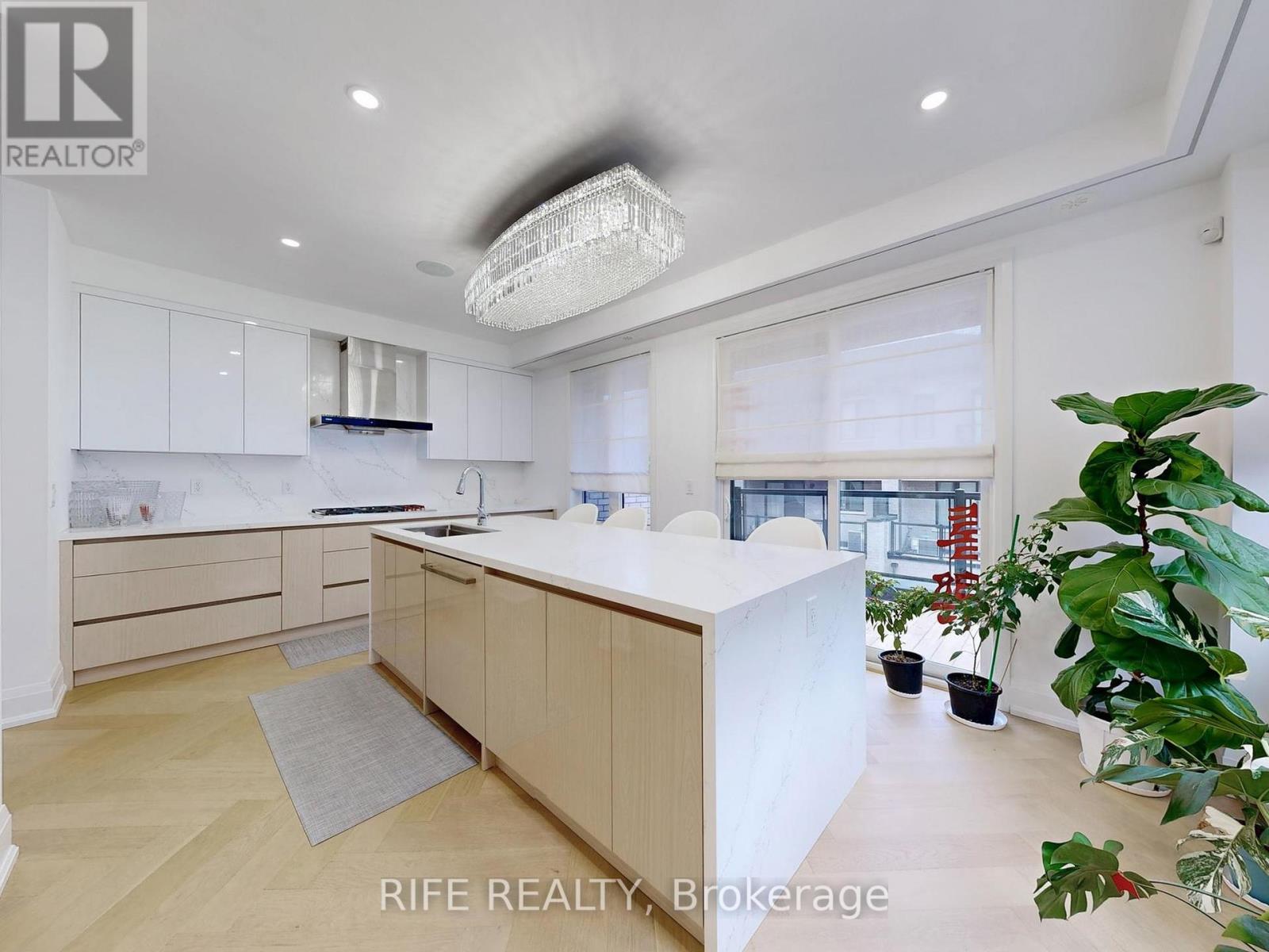 7 Arthur White Lane, Markham, Ontario  L6E 0W2 - Photo 11 - N12561294