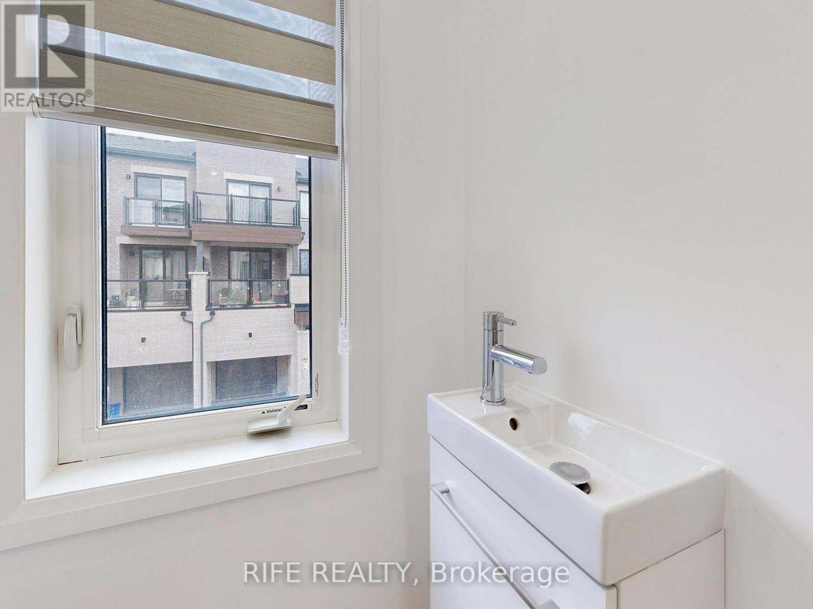 7 Arthur White Lane, Markham, Ontario  L6E 0W2 - Photo 26 - N12561294