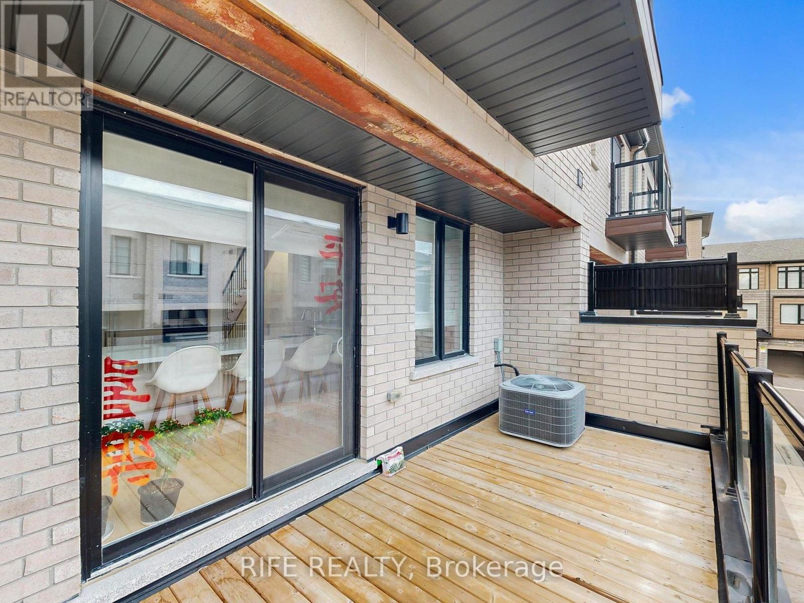 7 Arthur White Lane, Markham, Ontario  L6E 0W2 - Photo 34 - N12561294