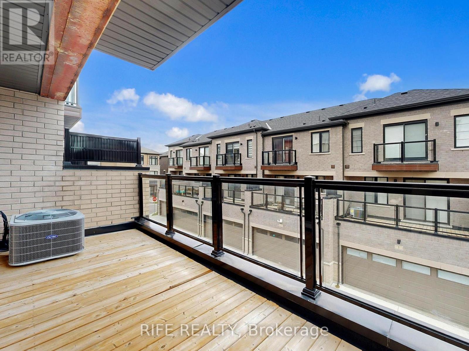 7 Arthur White Lane, Markham, Ontario  L6E 0W2 - Photo 35 - N12561294