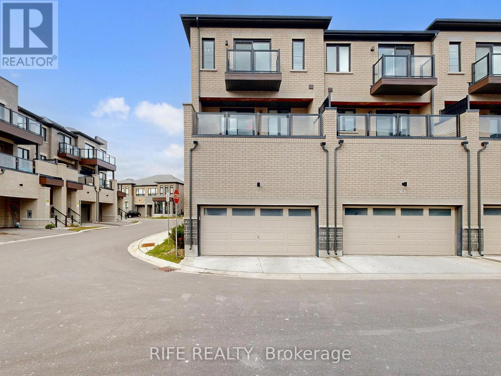 7 Arthur White Lane, Markham, Ontario  L6E 0W2 - Photo 36 - N12561294