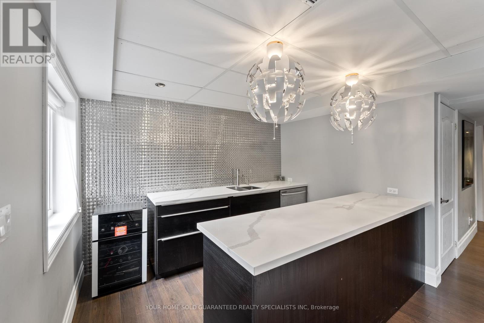 129 Barberry Crescent, Richmond Hill, Ontario  L4E 4S5 - Photo 33 - N12561356