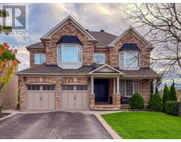 129 BARBERRY CRESCENT, Richmond Hill, Ontario