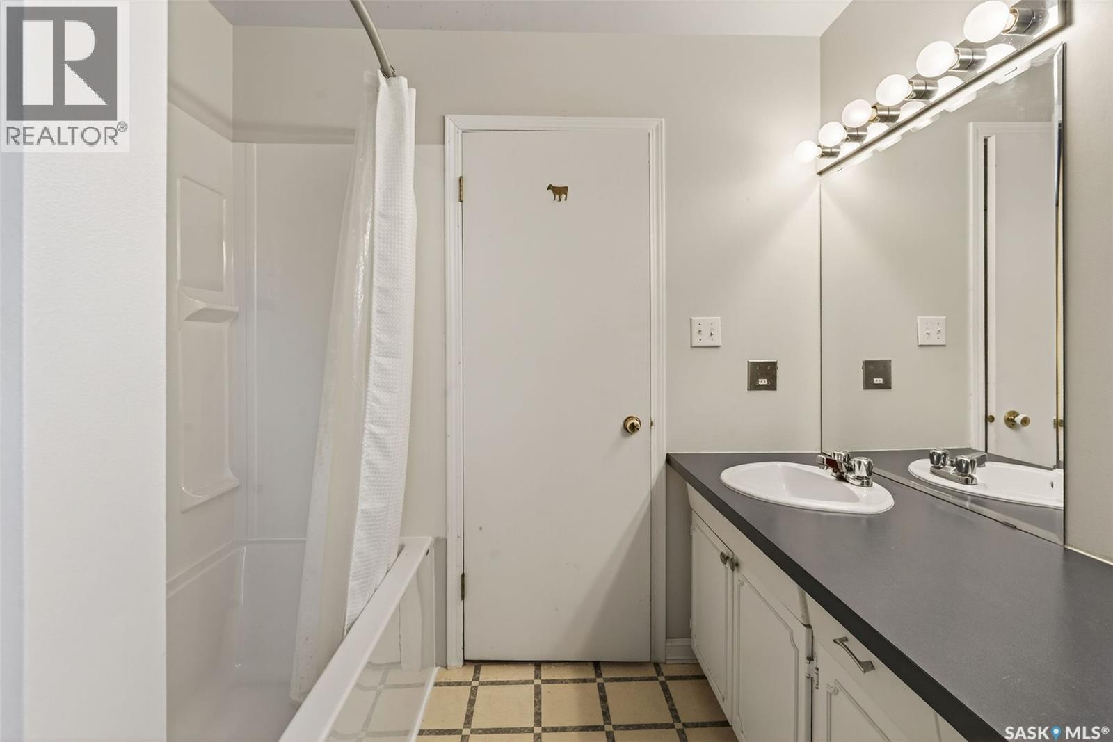 102 Kennedy Drive, Melfort, Saskatchewan  S0E 1A0 - Photo 15 - SK024399