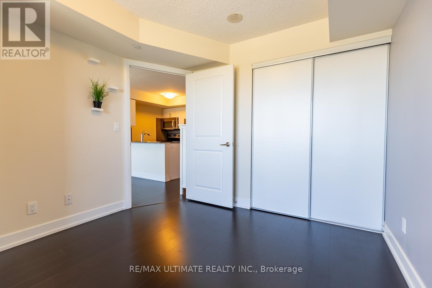 1123 - 2 Eva Road, Toronto, Ontario  M9C 0A9 - Photo 7 - W12561326