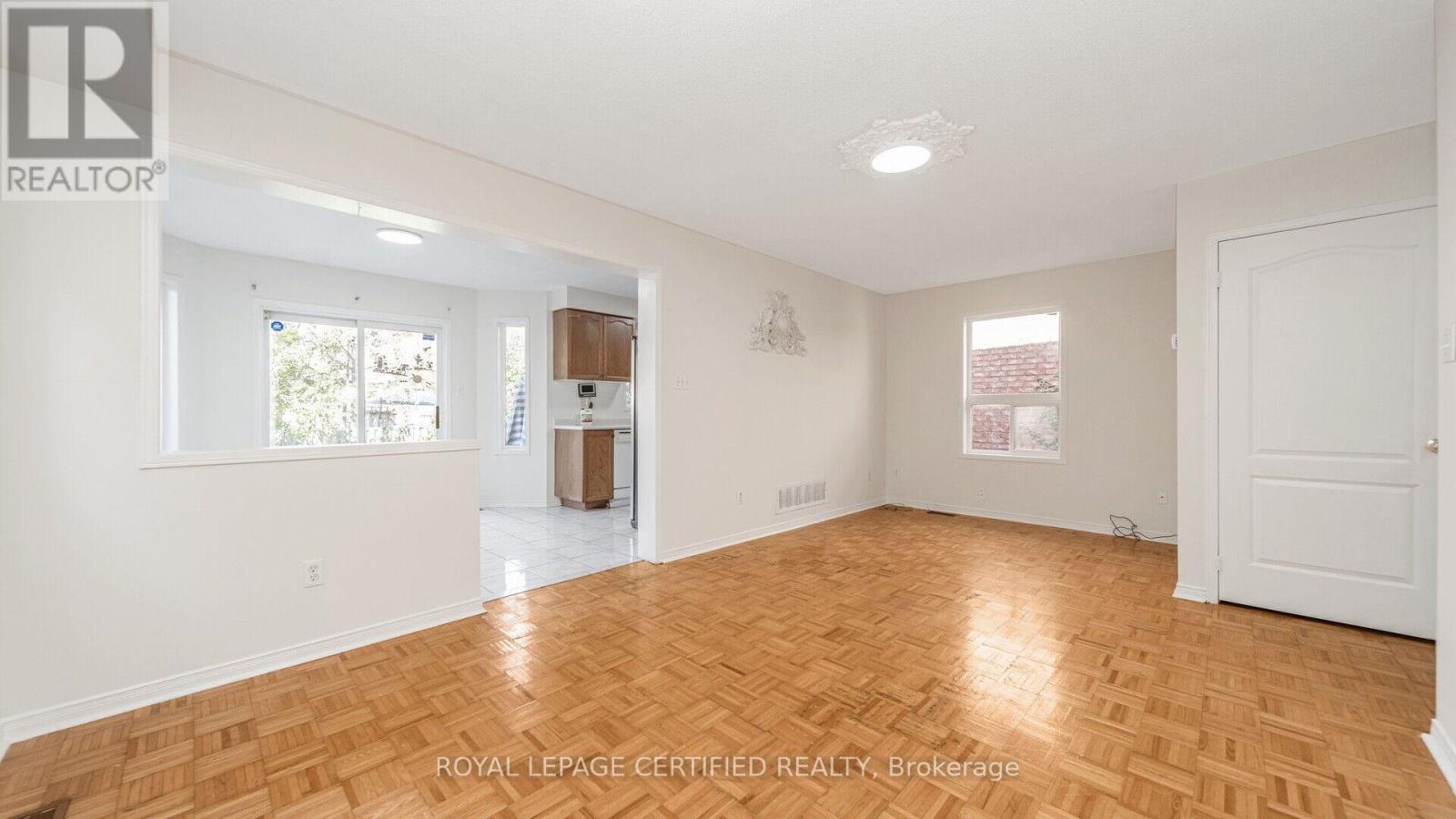 6 Hillsburgh Drive, Brampton, Ontario  L6X 4Z1 - Photo 10 - W12561348