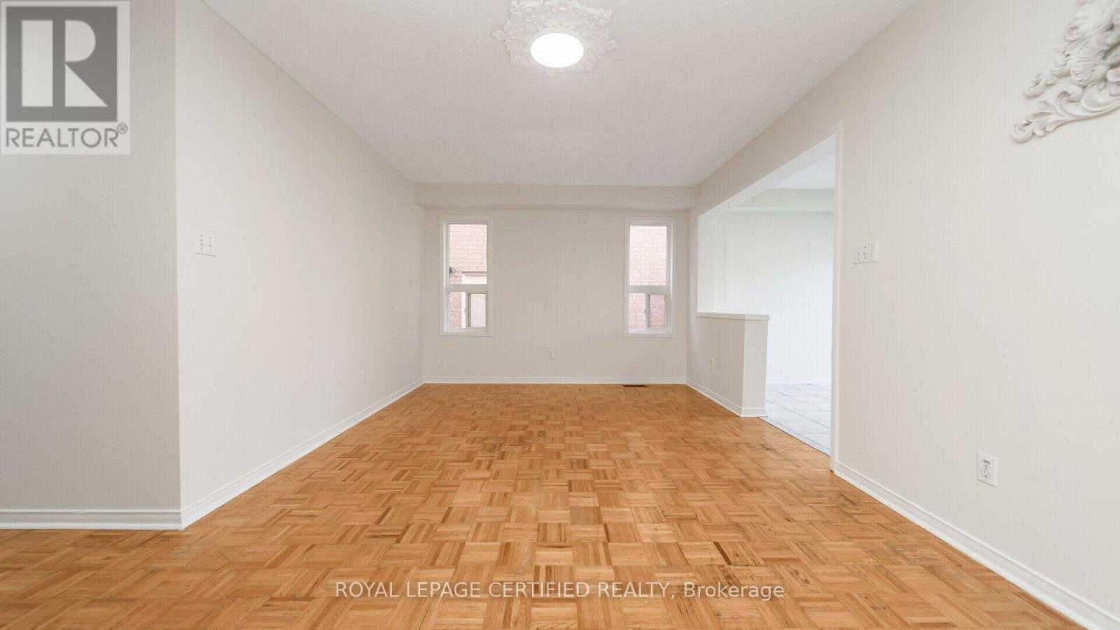 6 Hillsburgh Drive, Brampton, Ontario  L6X 4Z1 - Photo 8 - W12561348